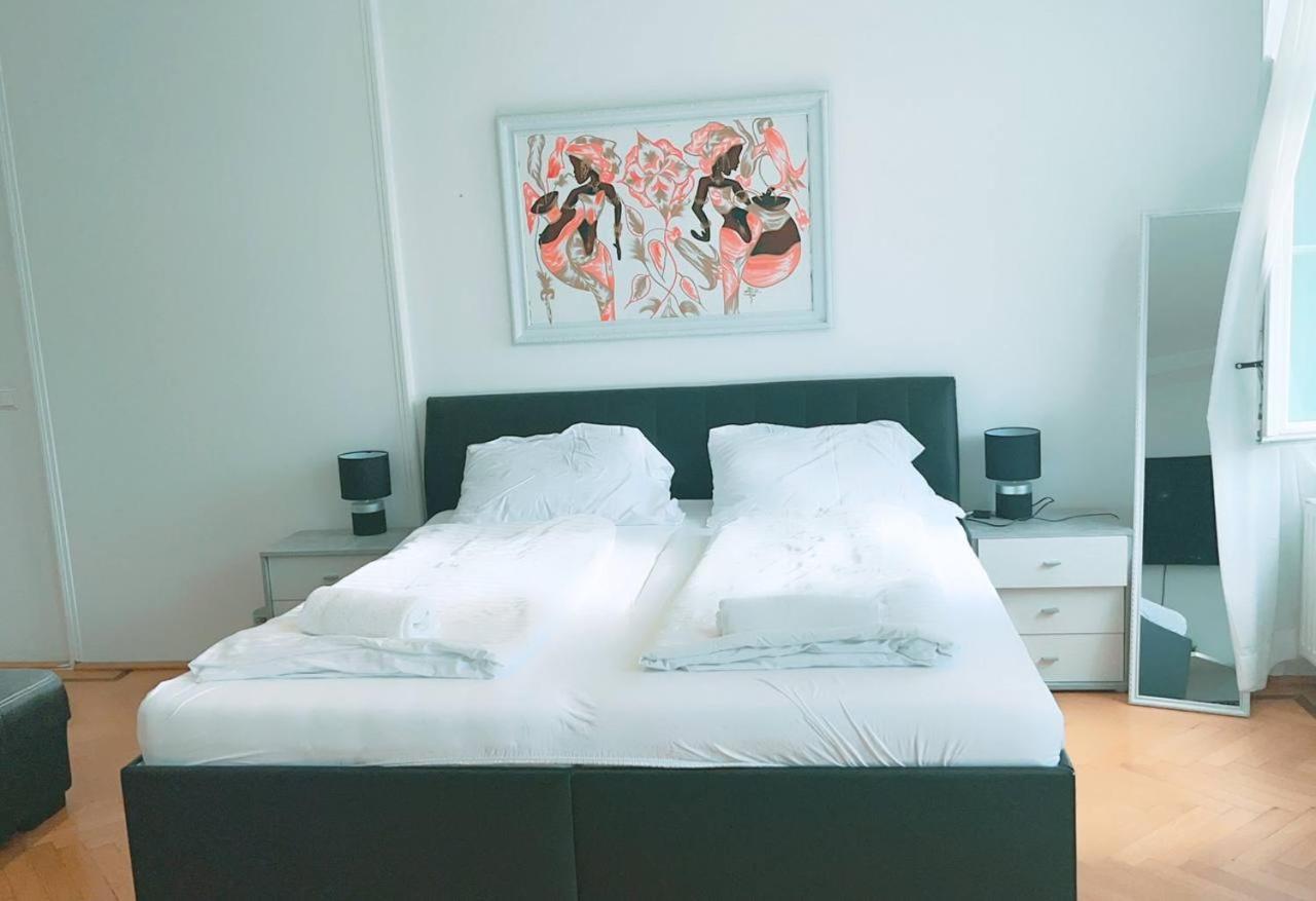 Deluxe Rooms In Keplerplatz Vienna Exterior photo