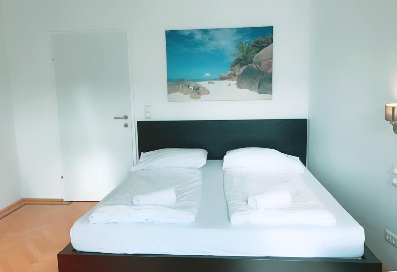 Deluxe Rooms In Keplerplatz Vienna Exterior photo