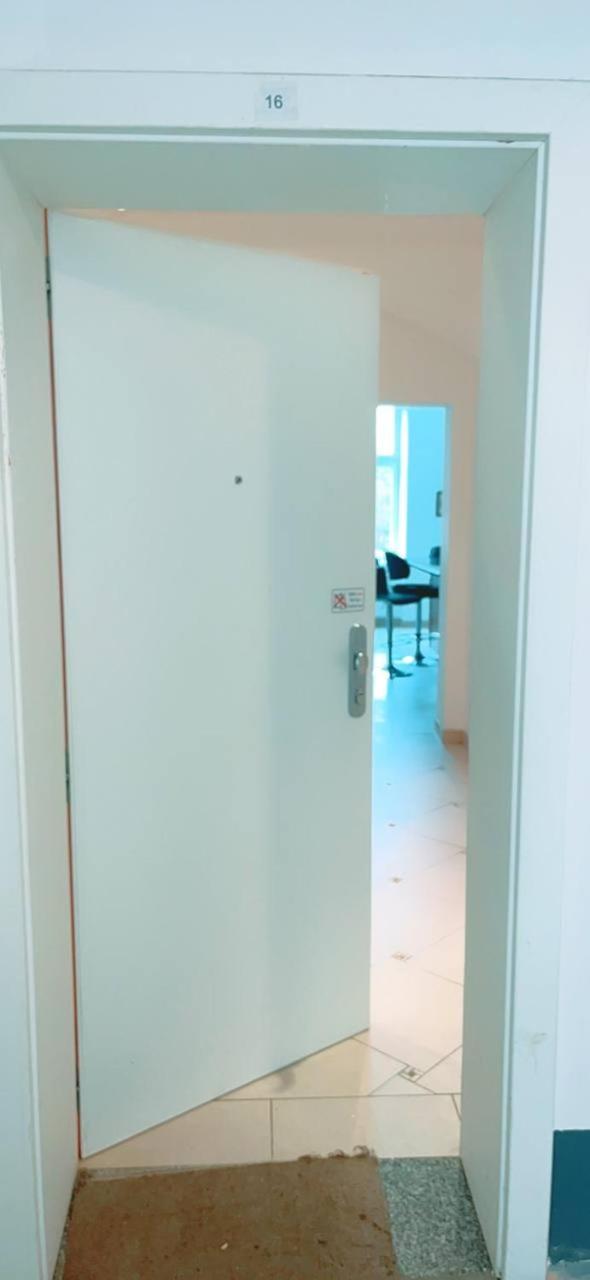 Deluxe Rooms In Keplerplatz Vienna Exterior photo