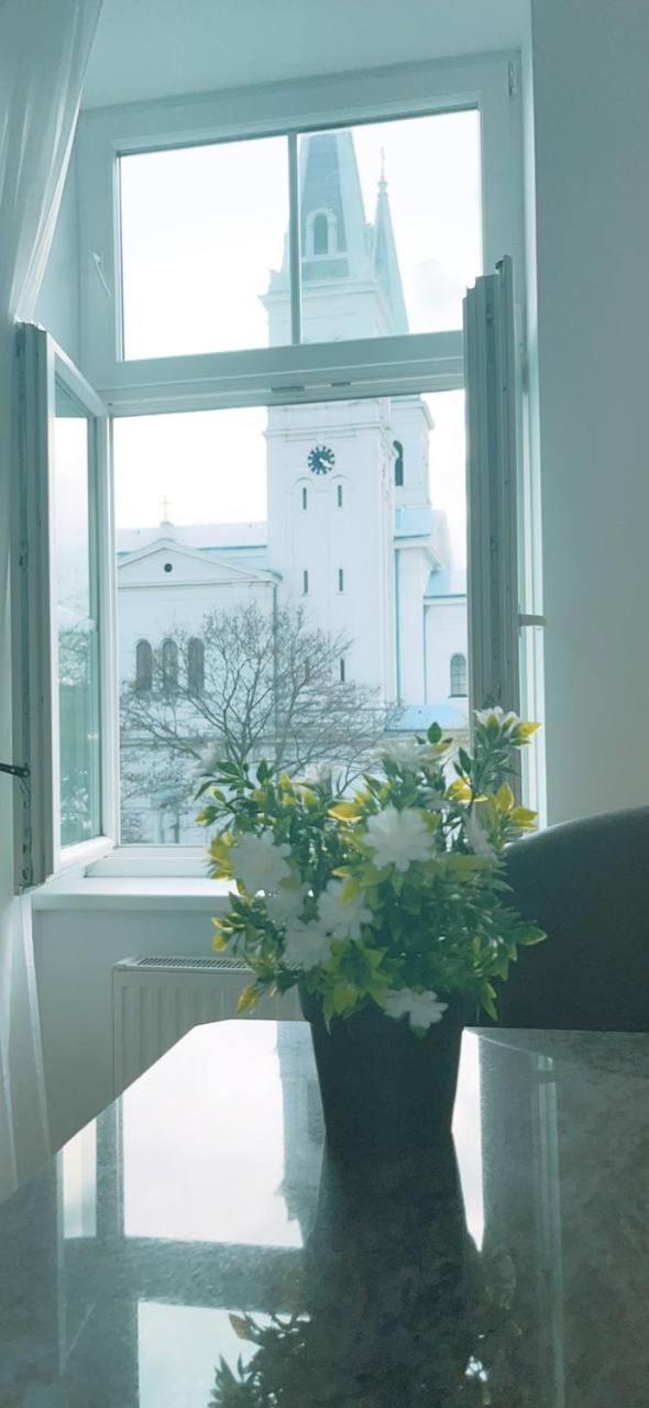 Deluxe Rooms In Keplerplatz Vienna Exterior photo